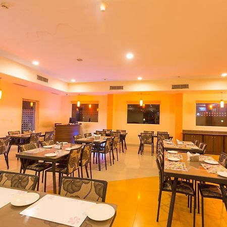 โรงแรมจินเจอร์ ปูเน่ - วากาด Pimpri-Chinchwad ภายนอก รูปภาพ